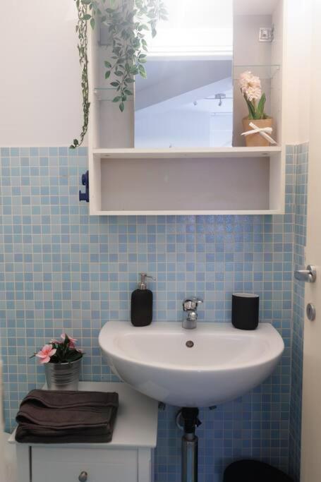 Osimo Nel Cuore Del Centro, Free Wi-Fi E Netflix Appartement Buitenkant foto